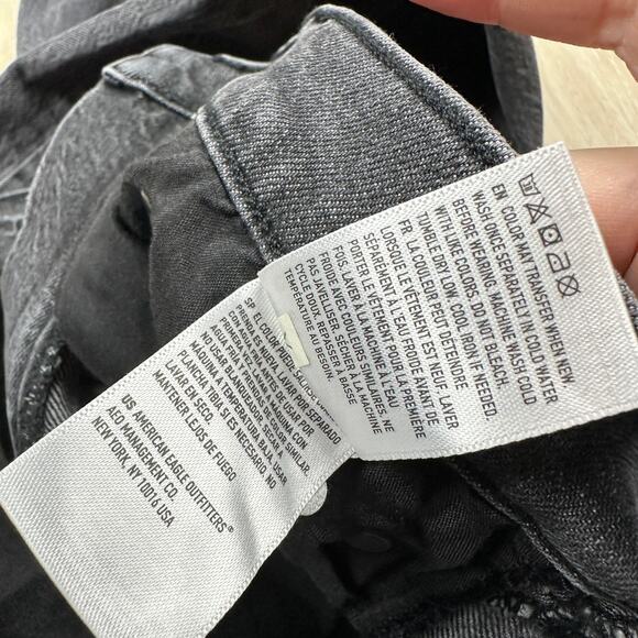 American Eagle Black 90s Bootcut High Rise Casual Everyday Denim Jeans 10 SHORT - Picture 16 of 16